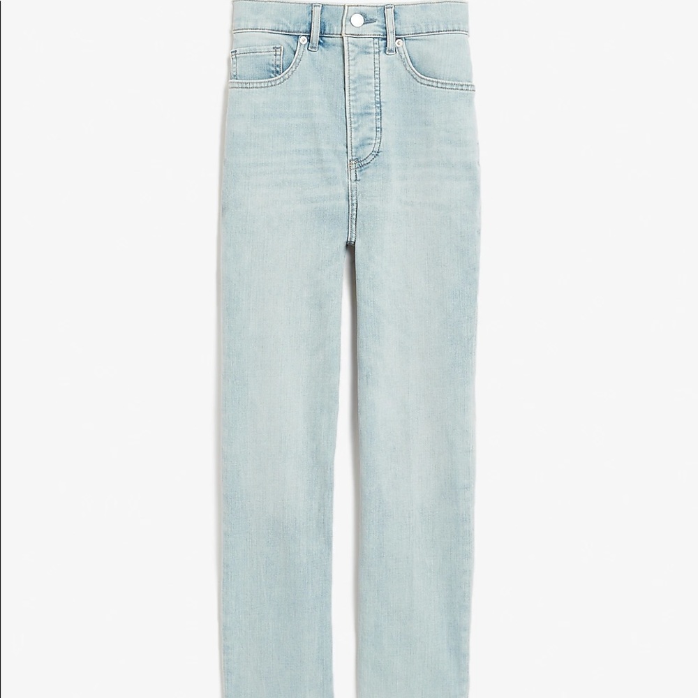 Super High Waisted Light Wash Straight Jeans